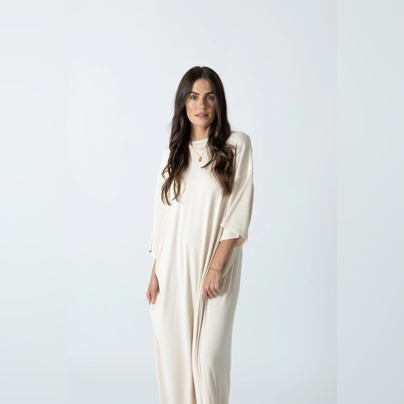 The Foxy Kind Isn't She Lovely Maxi Dress Loungewear Size L/XL Oversized Tan EUC - Picture 2 of 9